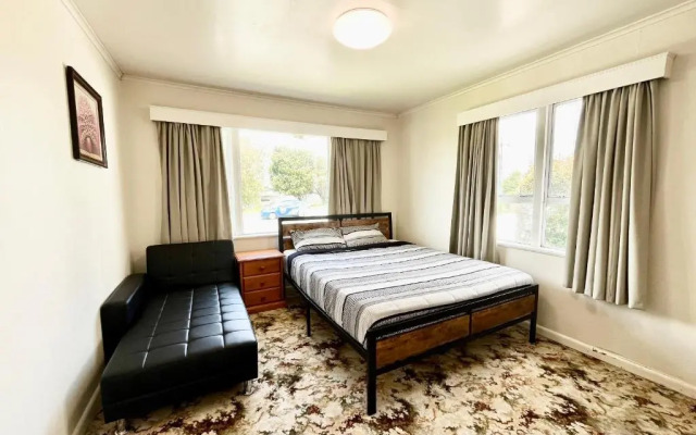 Private Rooms In Central Auckland