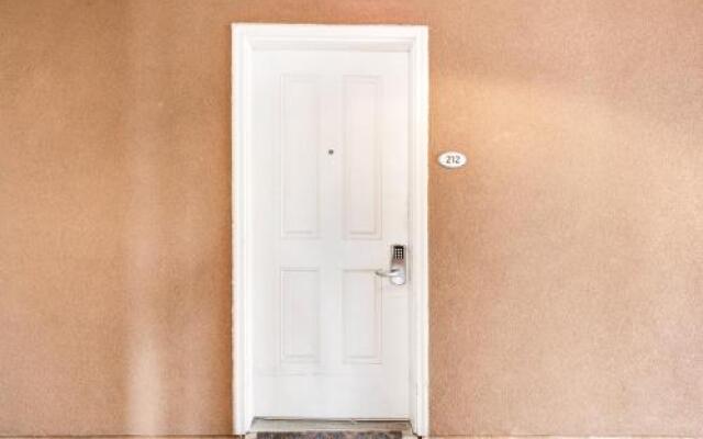 Reflections At Bay Point 212