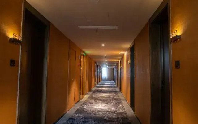 Orange Hotel (Changxing Pearl Store)