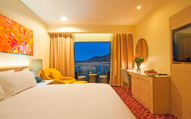 Crowne Plaza Alice Springs Lasseters by IHG