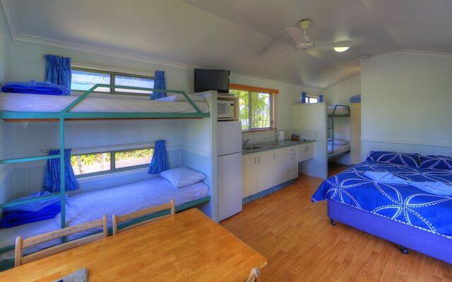 August Moon Caravan Park