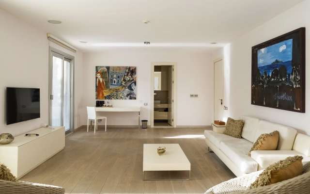 Casa dell'Arte Hotel of Arts & Leisure