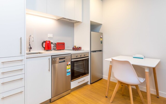 Star Queens Serviced Apartments