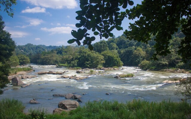 Holistic Villas River