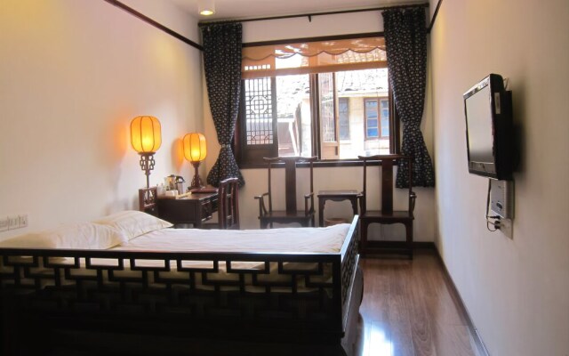 Tunxi Lodge
