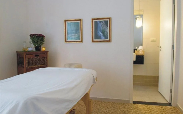 Atma Hostel Hotel