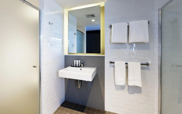 Alpha Mosaic Hotel Fortitude Valley