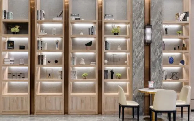 Licheng Heyi Hotel (Changsha Wuyi Square IFS International Financial Center)