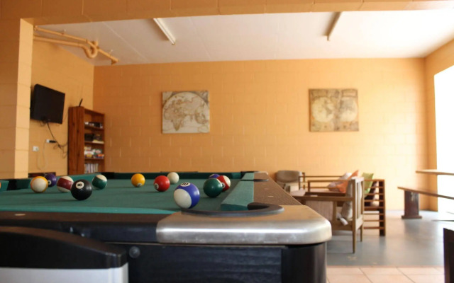 Civic Guest House - Hostel