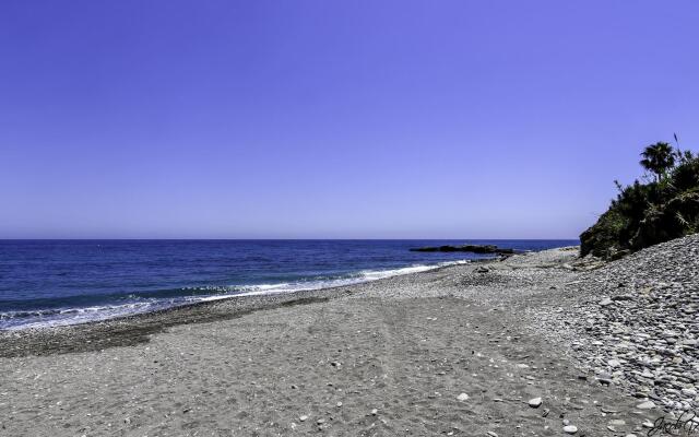 51297 - Cutest beach house Estepona