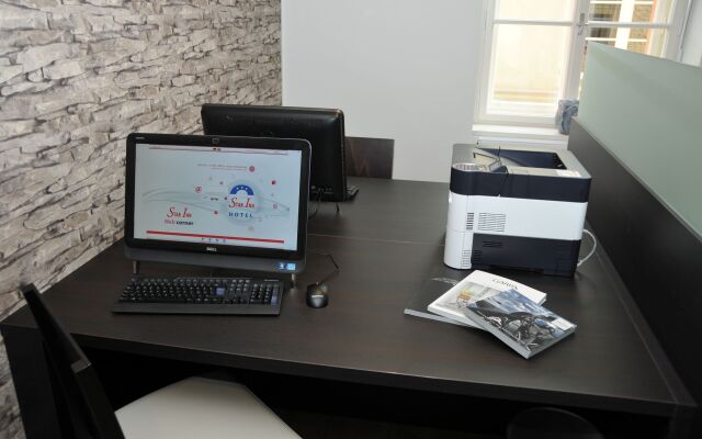 Leonardo Boutique Hotel Linz City Center
