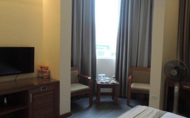 Mai Villa Thanh Cong Hotel