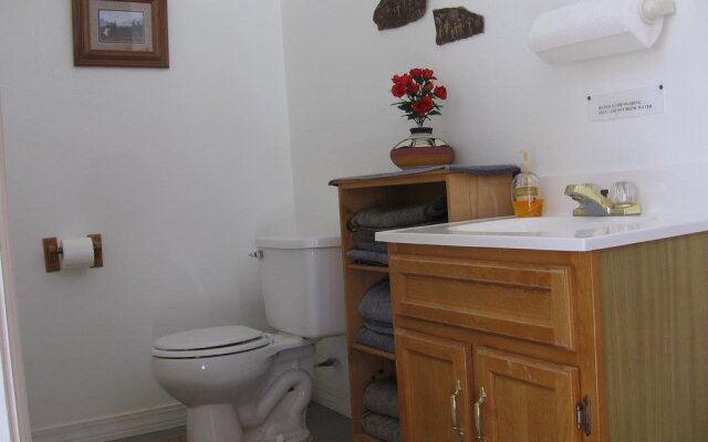 Abajo Haven Guest Cabins