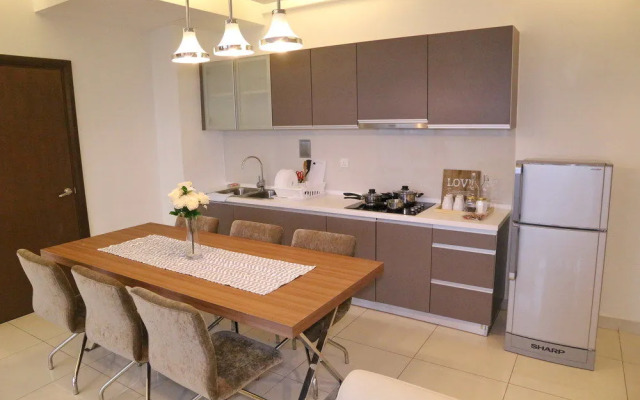 Panda Residences at Regalia