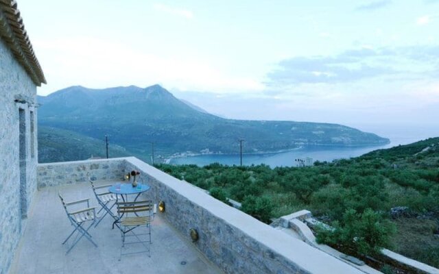 Xemoni Hotel & Spa