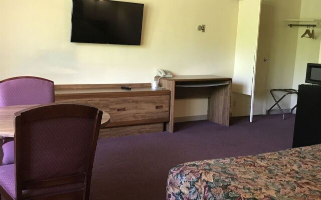 Allenwood Motel