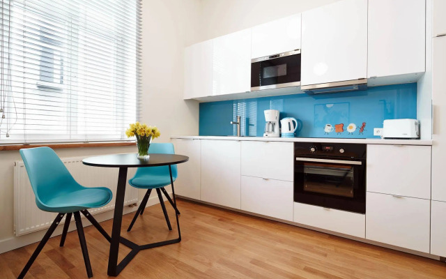 Crownhill Apartments
