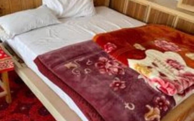 Paradise City Hotel and Restaurant