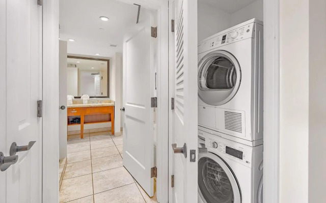 OUTRIGGER Honua Kai Resort & Spa