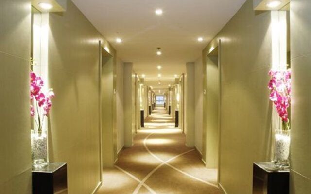 Ariva Qingdao Hotel & Serviced Apartment