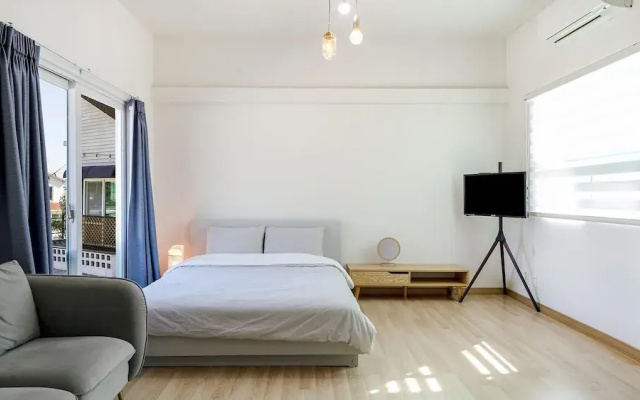 Namhae Seven House