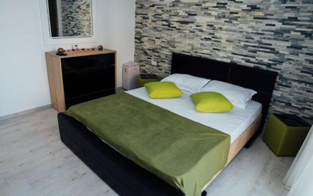 Regim Hotelier Astoria 2