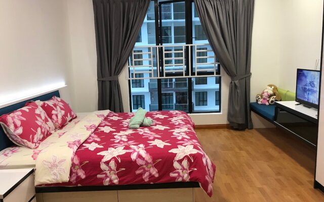 JB Staycation next to Paradigm Mall JB