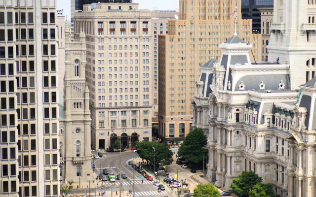 Notary hotel