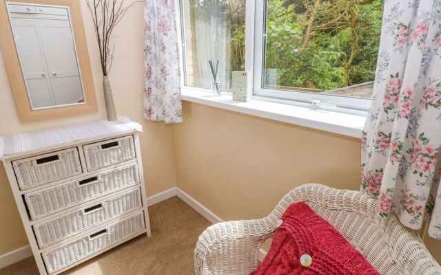 1 Glenvale