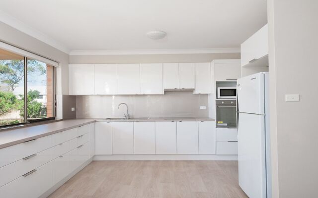 Misthaven, Unit 1/12 Mistral Close
