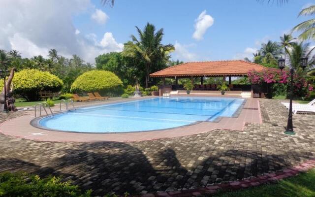 Hotel Yapahuwa Paradise