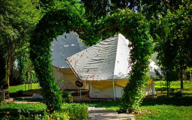 Resort Huangchui Baan Phu Khao