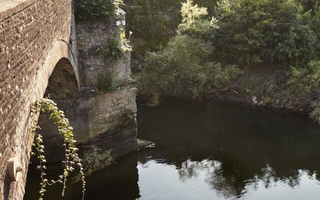The Newbridge on Usk