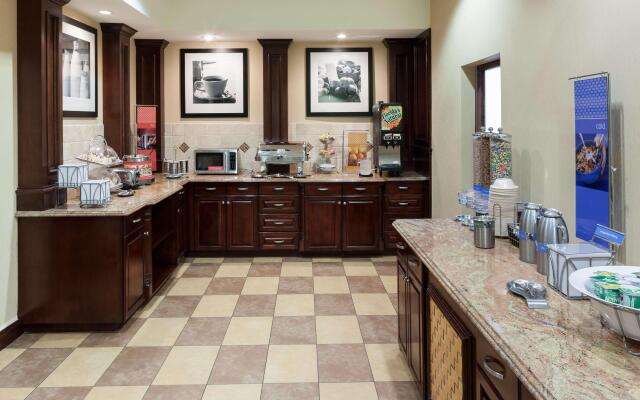 Hampton Inn & Suites Dallas-Arlington-South