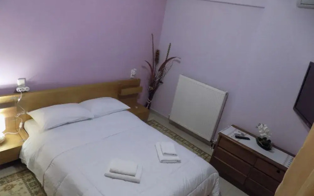 Natalys 2 Bd Gorgeous Apt in Volos