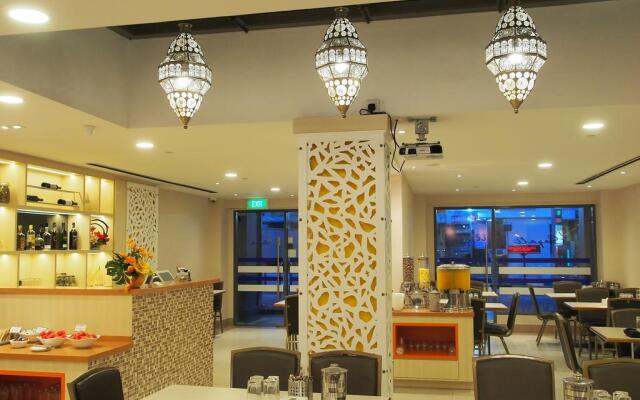 Aqueen Heritage Hotel Little India (SG Clean - Staycation Approved)