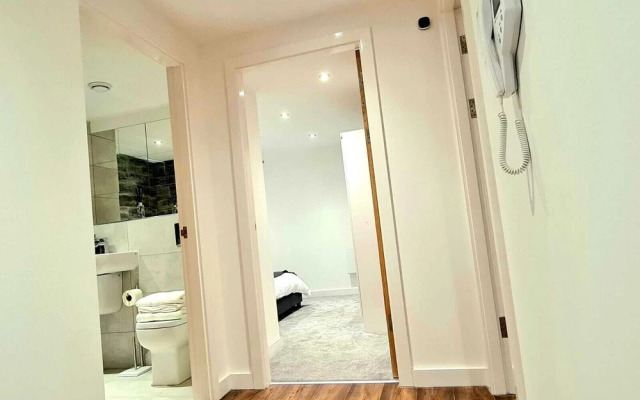 1-bedroom Aprt in Salford- Freeparking- Sleeps3