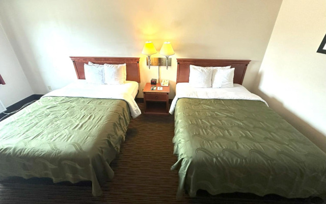 Quality Inn & Suites Salina