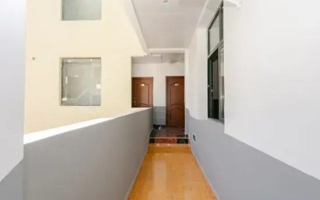 Shunxin Holiday Hotel (Luding Hailuogou Branch)