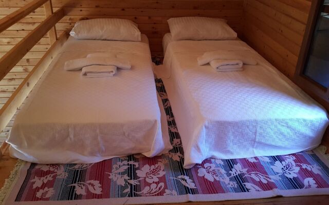 Kabak Armes Hotel
