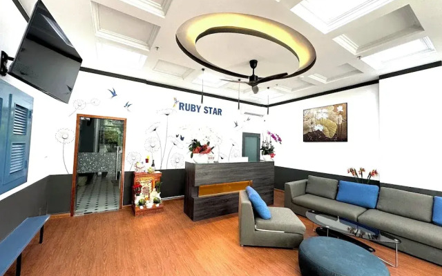 Ruby Star Hotel Nam Quoc Cang
