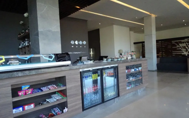 Hampton Inn by Hilton Celaya