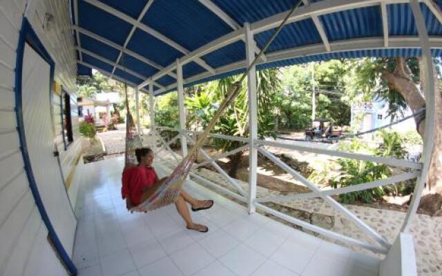 Blue Almond Hostel - Providencia