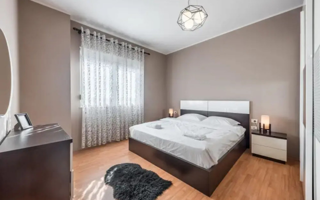 The Peace-up Apartment