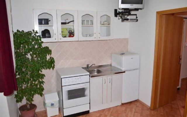 Apartments Mato