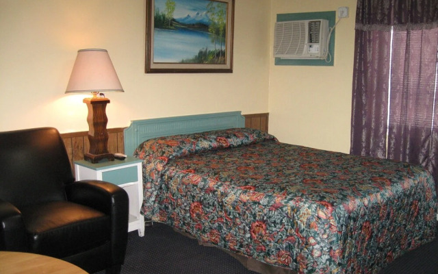 Western Motel Lovell