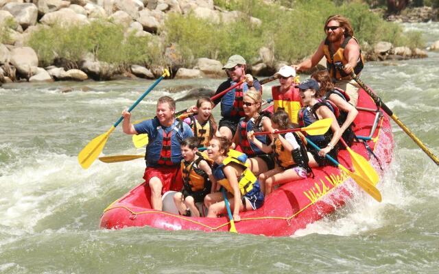 The Roosevelt Hotel - Yellowstone