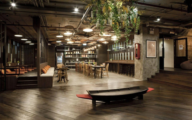 Chao Hostel