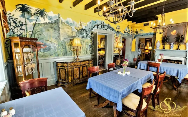 Casa De Solana Bed & Breakfast