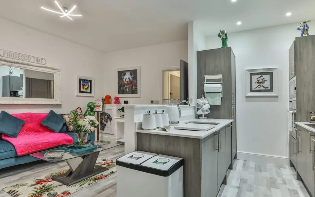The Monroe, Luxury for up to 4 Guests